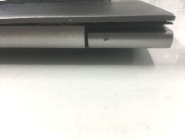Lenovo 13s ヒンジ破損　画面開閉がガタガタする