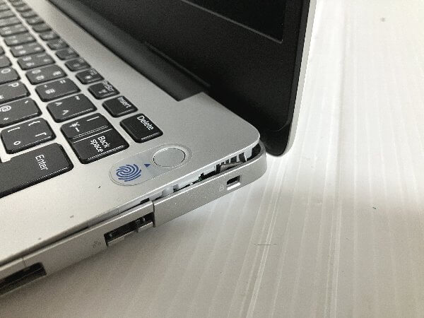 Inspiron 14 5480 5485 5488　カバー破損